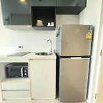 Beautiful Apartment In Town