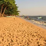 Bay Jomtien Resort 5*