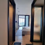 Edge Near Walking Street อพาร์ทเม้น *