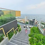 Downtown Chic Rooftop Pool #es20912 Pattaya
