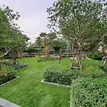 Newest!& Rare 2Bdrms Ocean Facing Balcony #Ef23914