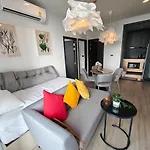 Newest!& Rare 2Bdrms Ocean Facing Balcony #Ef23914