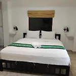 Phratamnak - 100 Meter From * Pattaya
