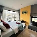 Downtown Lux Fun 2bedroom Rooftop Pool #tbb6575