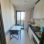 Apartment Downtown Lux Fun Sea View Rooftop Pool #ta31317