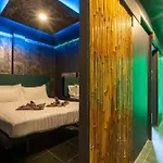 Apartment The Jungle Khophai Center 5 Bedroom Pattaya