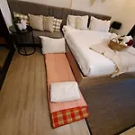 Floor Intimate Pleasure The Nestsuite#e92 *
