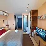อพาร์ทเม้น Downtown Chic High Floor& Seaview #en58028 *