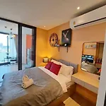 อพาร์ทเม้น Downtown Chic High Floor& Seaview #en58028