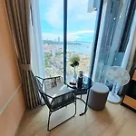 Downtown Chic High Floor& Seaview #es47524 อพาร์ทเม้น