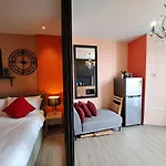 Downtown Chic High Floor& Seaview #es47524 Pattaya
