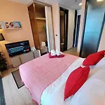 Downtown Chic High Floor& Seaview #es47524