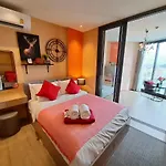 Downtown Chic High Floor& Seaview #es47524 * Pattaya