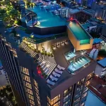 Downtown Chic Rooftop Pool #en34118 อพาร์ทเม้น *