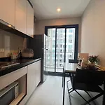 Apartment Downtown Lux Fun Rooftop Pool #tb10412