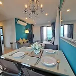 Downtown 2bdrm 2bath Sea View Base #tbb946 อพาร์ทเม้น