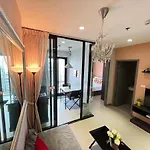 Downtown Lux Fun Rooftop Pool #Tb7318