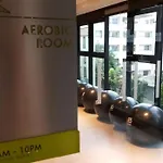 อพาร์ทเม้น Downtown Lux Fun Rooftop Pool #tb7158 *