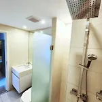 Center With Two Bedroom & Two Bathroom อพาร์ทเม้น Pattaya