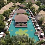 โรงแรม East Sea Paradise Pattaya