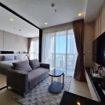 Panora By Daranee Service Property