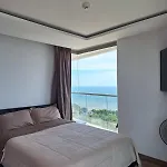 อพาร์ทเม้น The Peak Towers Sea View *