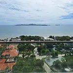 The Peak Towers Sea View Pattaya