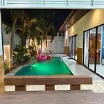 Mm Pool *