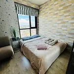 The Base * Pattaya