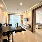 Grand Avenue Apartment Pattaya