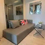 Location In At Unbeatable Price อพาร์ทเม้น