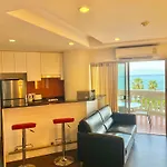 Sky Sea View อพาร์ทเม้น Pattaya