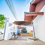 芭提雅市区天空别墅近夜市步行街