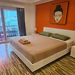 Lotus Art Alfiore Guesthouse