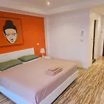 Lotus Art Alfiore Guesthouse