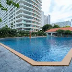 อพาร์ทเม้น Jomtien Seaview At View Talay 5 ,big Pool *