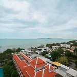 Jomtien Seaview At View Talay 5 ,big Pool *