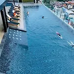Sea View 2 Bed At Great Location