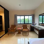 X5 โรงแรม *
