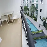 1B Olympus City Garden