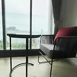 Apartment Edge # Utrip *