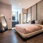 Moon 5-bedroom Luxury Pool วิลล่า Pattaya