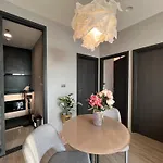 Aparthotel Edge By Mickey 3*