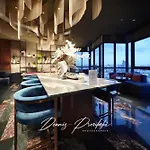 อพาร์ทเม้น Luxury Edge Seaview Pattaya