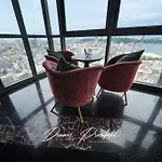 อพาร์ทเม้น Luxury Edge Seaview Pattaya