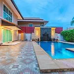 Jasmine Garden & Poll Villa Central Pattya