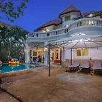 Ratana Near Walking Street And Beaches วิลล่า Pattaya