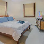 วิลล่า Ratana Near Walking Street And Beaches Pattaya