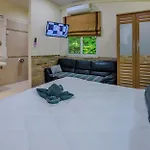 Ratana Near Walking Street And Beaches *