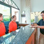 Grandsmile Wellness *